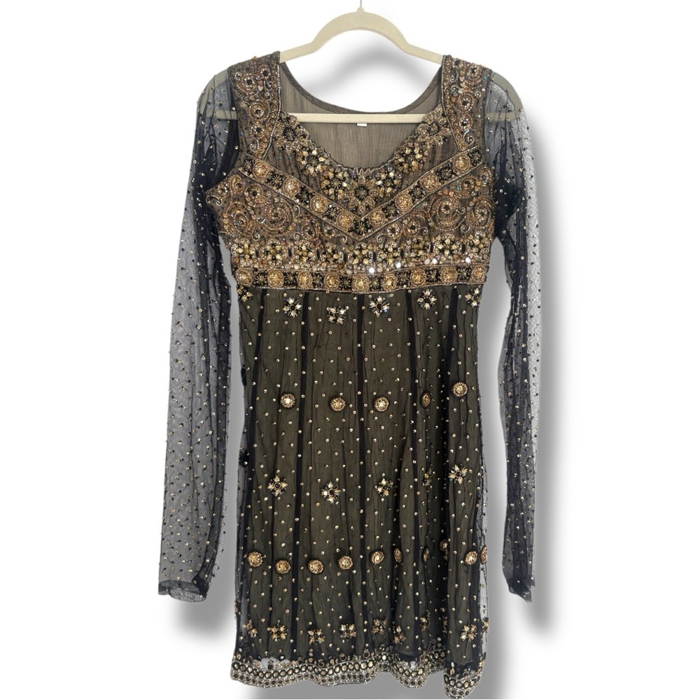 Black and Gold Bedazzled Long Sleeve Cocktail Dress. Women’s Size 10